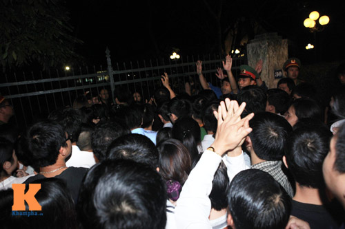 Rơi lệ vì không được vào thắp hương Tướng Giáp - 12