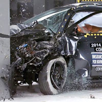 Ô tô - Xe máy - Toyota Corolla 2014 kém an toàn?