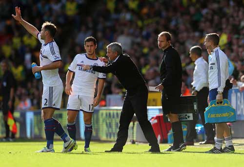 Chelsea: Thính nhạy như Mourinho - 1