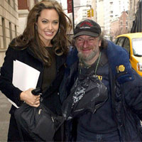 Ngôi sao điện ảnh - Người vô gia cư "thân" toàn sao cỡ bự