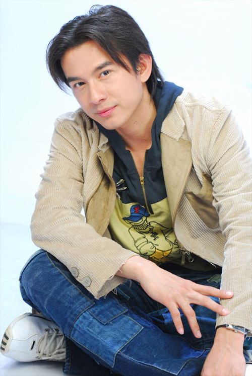 Xôn xao "bản sao" của người nổi tiếng - 9