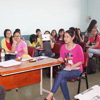 Giáo dục - du học - Đào tạo cử nhân chất lượng cao chưa có chuẩn