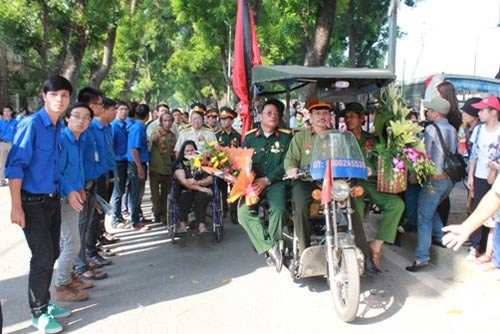 Kéo dài thời gian viếng Đại tướng ở nhà riêng - 5