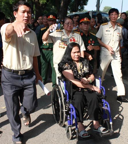 Kéo dài thời gian viếng Đại tướng ở nhà riêng - 7