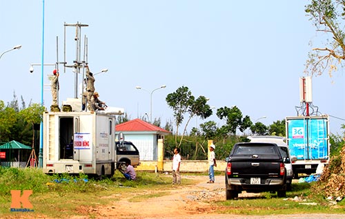 Linh xa tại sân bay Quảng Bình đón Đại tướng - 8