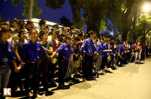 Nước mắt trong ngày cuối viếng Đại tướng - 2