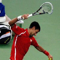 Thể thao - Djokovic - Fognini thay nhau "đập" vợt