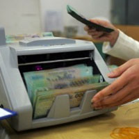 Tài chính - Bất động sản - Giảm lãi suất cho vay đối với hộ cận nghèo