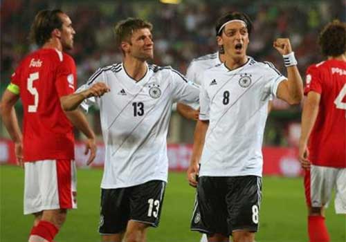 Đức – CH Ireland: Đặt vé đến Brazil - 1