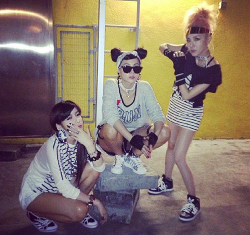 Bi Rain đính gai nhọn đầy người - 9