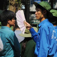 Hình ảnh đẹp tình nguyện viên ngày đầu viếng Đại tướng