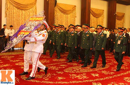 TP.HCM tổ chức viếng Đại tướng Võ Nguyên Giáp - 9