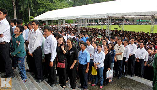 TP.HCM tổ chức viếng Đại tướng Võ Nguyên Giáp - 2