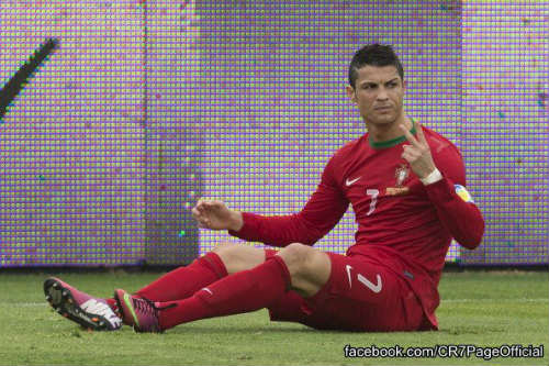 Ronaldo sợ gặp Pháp ở play-off - 1