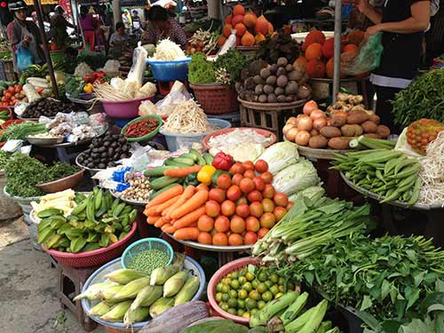 Bữa ăn nhiều màu sắc làm tinh thần lạc quan - 1