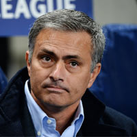 Bóng đá - Chelsea: Mourinho như ngồi trên lửa