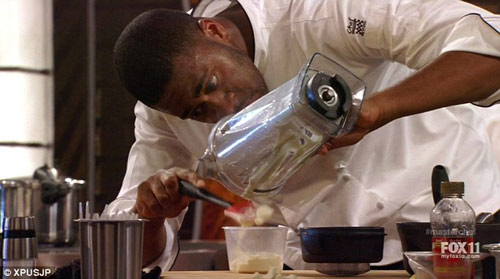 Đối thủ Quán quân Christine Hà tự vẫn - 2