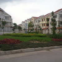 Tài chính - Bất động sản - Hà Nội: Biệt thự, liền kề rẻ ngang chung cư