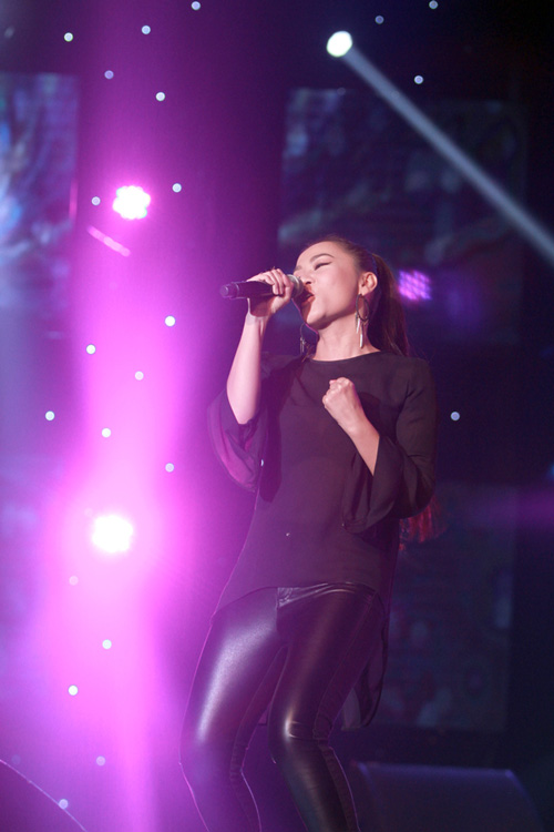 Phương Mỹ Chi bất ngờ hủy show - 8