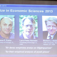 Tài chính - Bất động sản - "Đoán giá cổ phiếu trong 5 năm" giành Nobel Kinh tế