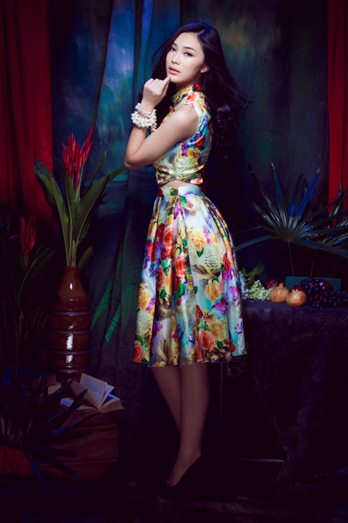 Hot girl Việt gợi cảm cùng cỏ hoa - 6