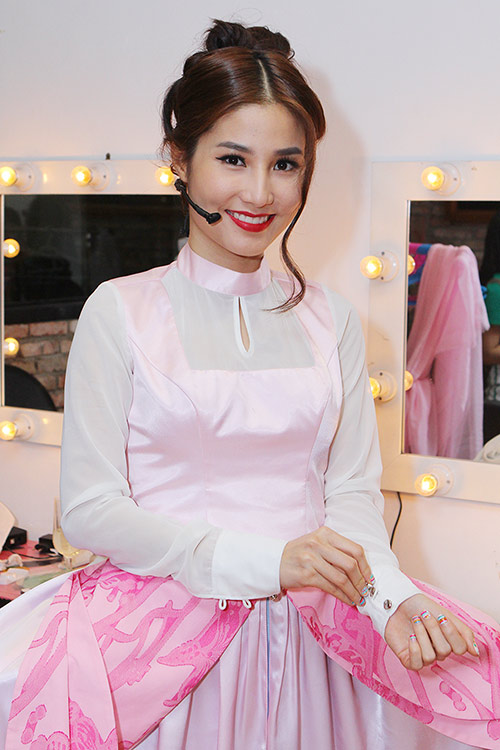 Diễm My 9X: Không lấy chuyện yêu để khoe khoang - 2