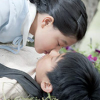 Hậu trường phim - Sao nhí liên tục quay cảnh hôn nhau