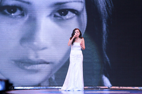 Phương Thanh đã nhiễm "virus gợi cảm"! - 14