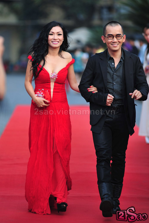 Phương Thanh đã nhiễm "virus gợi cảm"! - 15