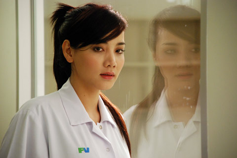 Những bác sĩ ấn tượng nhất phim Việt - 16