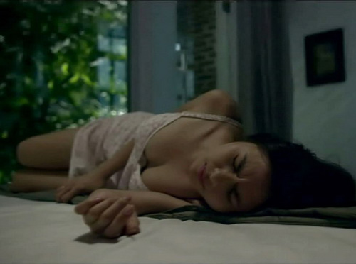 Clip 16+ “chiếu nhầm” cho học sinh 13 tuổi - 7