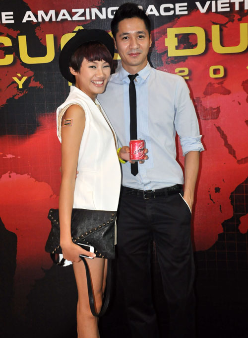 Diệp Lâm Anh một mình nhận giải 300 triệu - 2