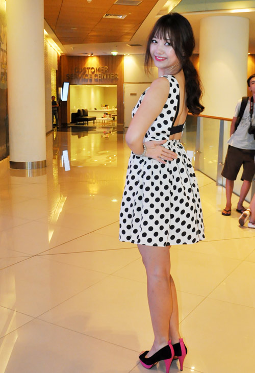 Diệp Lâm Anh một mình nhận giải 300 triệu - 12