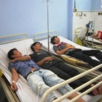 Tin tức trong ngày - Sau bữa tối, hơn 100 công nhân nhập viện