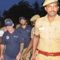 Tin tức trong ngày - Ấn Độ bắt giữ tàu chống cướp biển của Mỹ