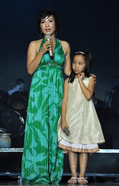 Rơi nước mắt những ca khúc về bão lũ - 2