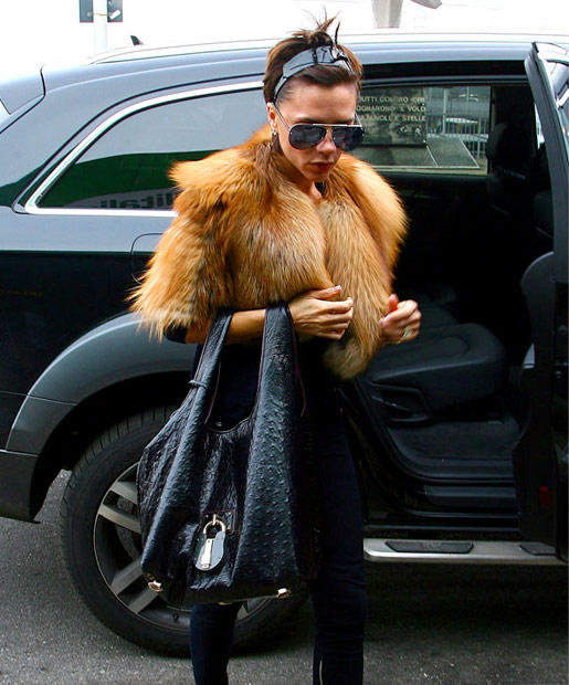 Hiểm họa bệnh tật ẩn chứa từ thời trang - 4