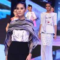Xu hướng thời trang - Họa tiết mặt người trong thời trang Việt