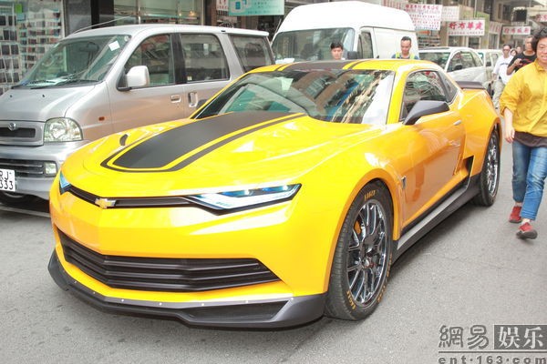 Lý Băng Băng cực ngầu trong Transformers 4 - 11