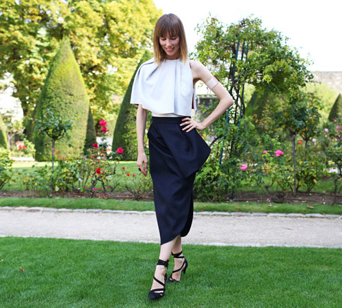 Phố tươi vui cùng các tín đồ chân dài - 19