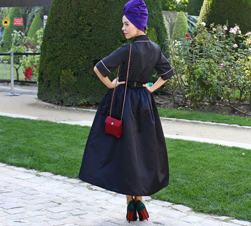 Phố tươi vui cùng các tín đồ chân dài - 18