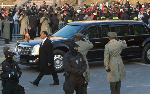 Lộ chi tiết 'siêu limousine' của Tổng thống Obama - 6