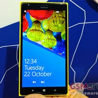 Nokia Lumia 1520 màn hình lớn giá 749 USD
