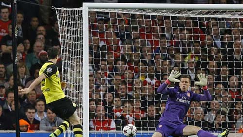 Arsenal - Dortmund: "Cái chết" bất ngờ - 1