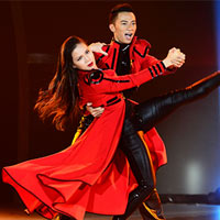 Mặt sau cánh gà - Thí sinh Bước nhảy dừng cuộc vì mang bầu