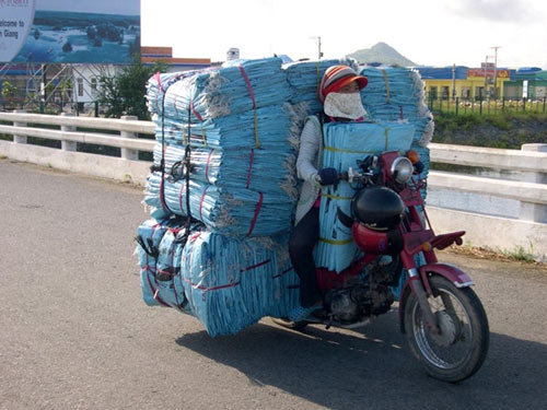 Xe thồ hàng lút mặt tài xế chỉ có ở miền Tây - 4