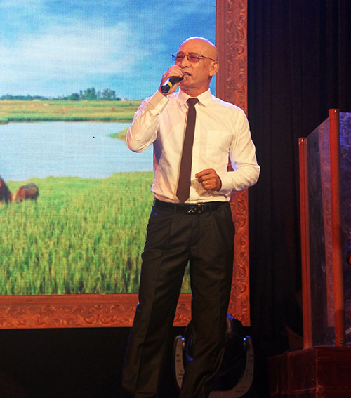 Phương Thanh khóc nghẹn vì Giã từ dĩ vãng - 3