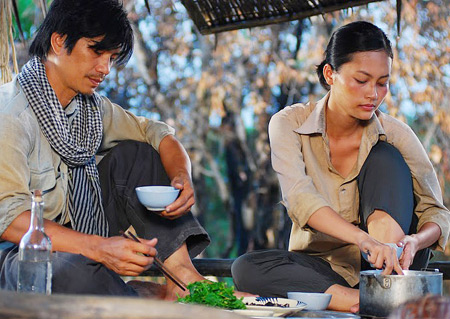 Mỹ nhân, tài tử Việt hóa “hai lúa” - 12