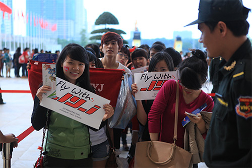 JYJ làm nức lòng fan - 8