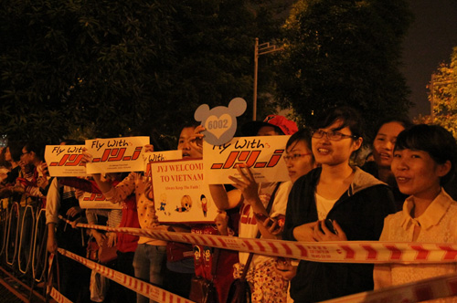 JYJ làm nức lòng fan - 14